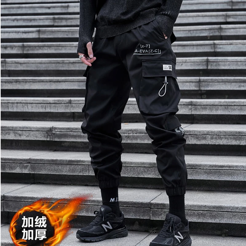 Winter Men's Fleece Lined Cargo Jogger Pants Letter Print Label Patch Multi Pocket Elastic Cuff Hip Hop Streetwear Warm Trousers