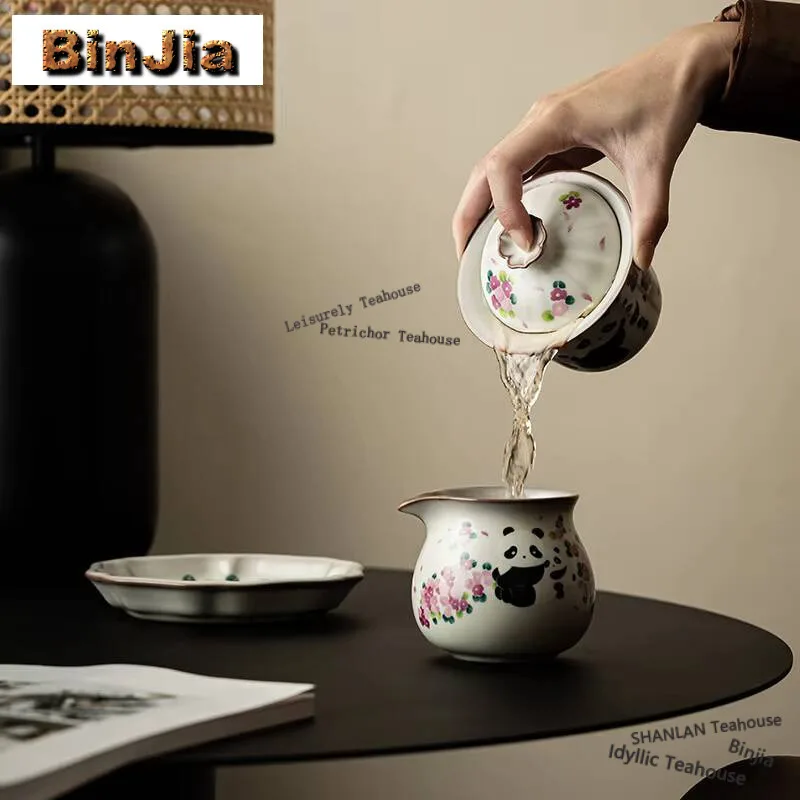 120ml Antique Ru Kiln Porcelain Gaiwan Chinese Cute Panda Sancai Cover Bowl Tea Making Tea Tureen Women Cafes Teaware Collection