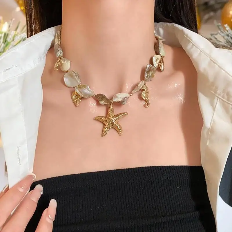 Chic Baroque Pearls Necklace with Distinctive Conch Shell Starfish Design; Women's Retro Vacation Style Jewelry