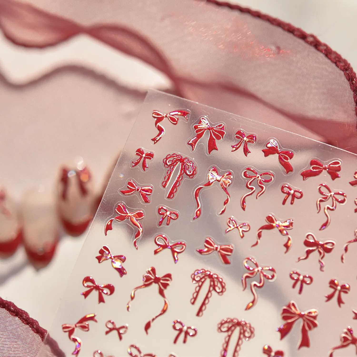 5D شريط صغير القوس الأحمر Bowknot التعادل مسمار الفن ملصقات أنيقة خط الدانتيل حساسة سحر حجر الراين ذاتية اللصق مانيكير الشارات