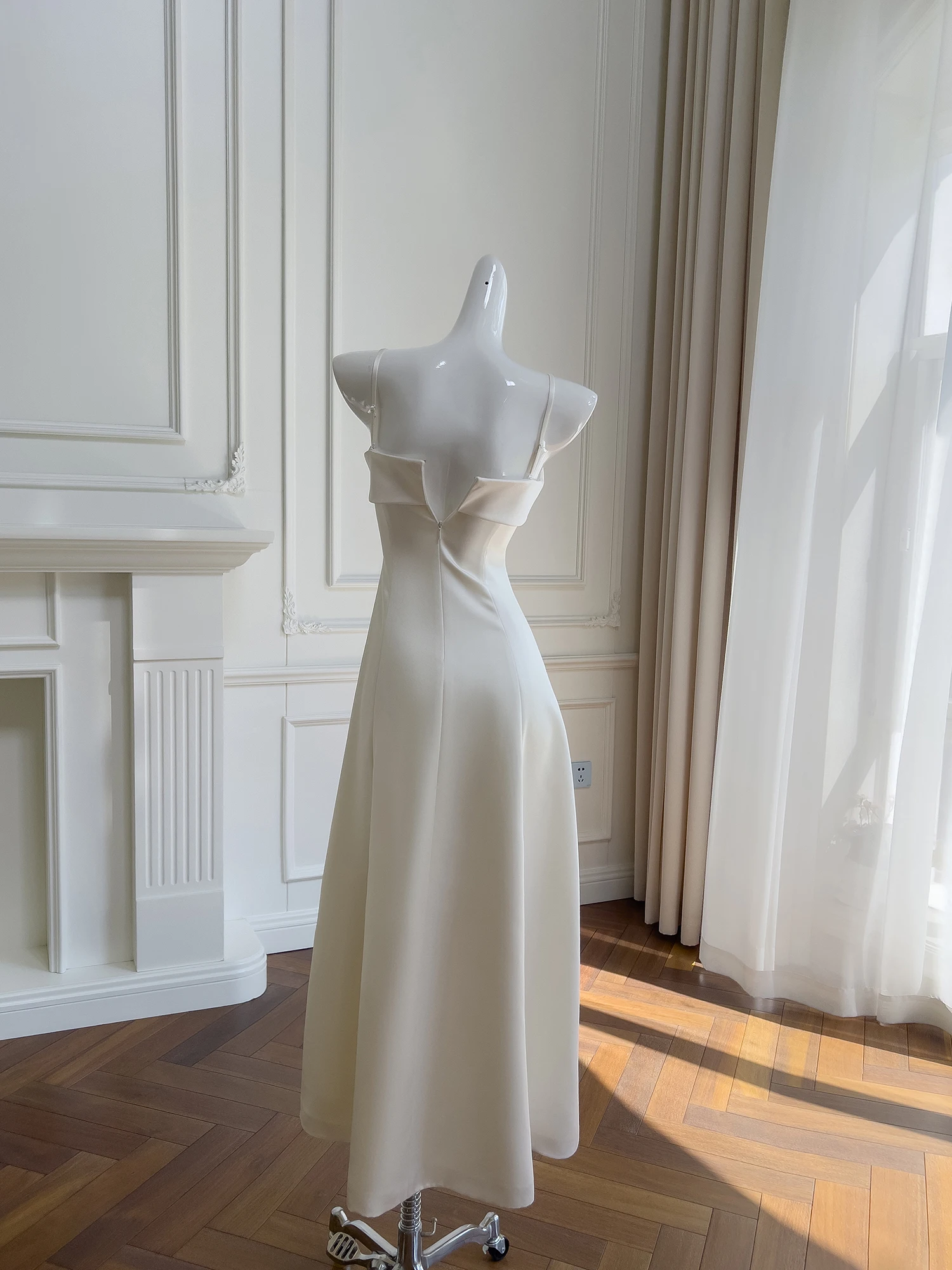 Ele الأبيض الساتان الأزهار طباعة ter Ne Dr المرأة Vaion ثوب عالية الخصر ألف خط تنورة ألياف البوليستر سستة Sle #5