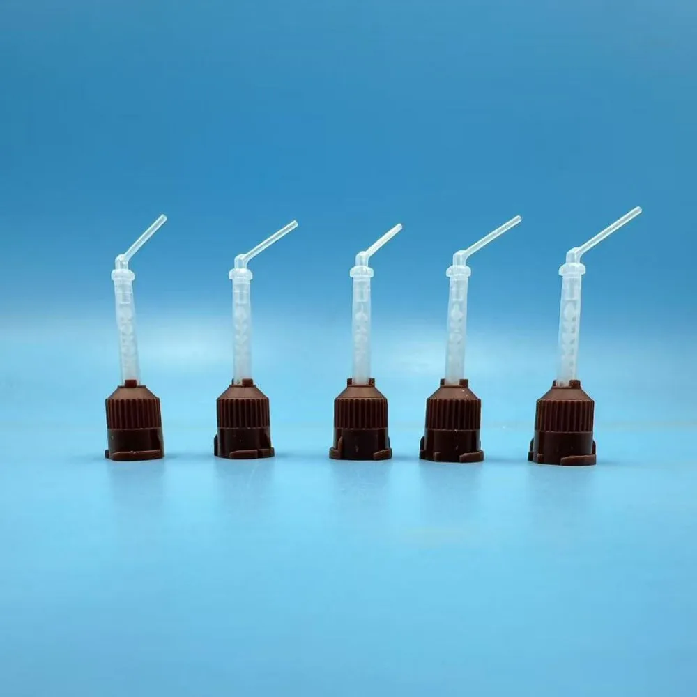 50Pcs/bag Dental Materials Impression Mixing Tips Silicone Rubber Head Tubes Disposable Nozzles Conveying 1:1 Brown Dentistry