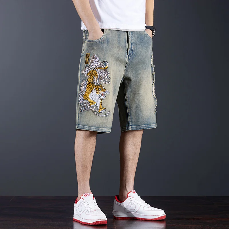 Chinese Style Tiger Embroidered Denim Shorts Men's Loose Hole plus Size Trend Casual Retro Distressed Cropped Pants