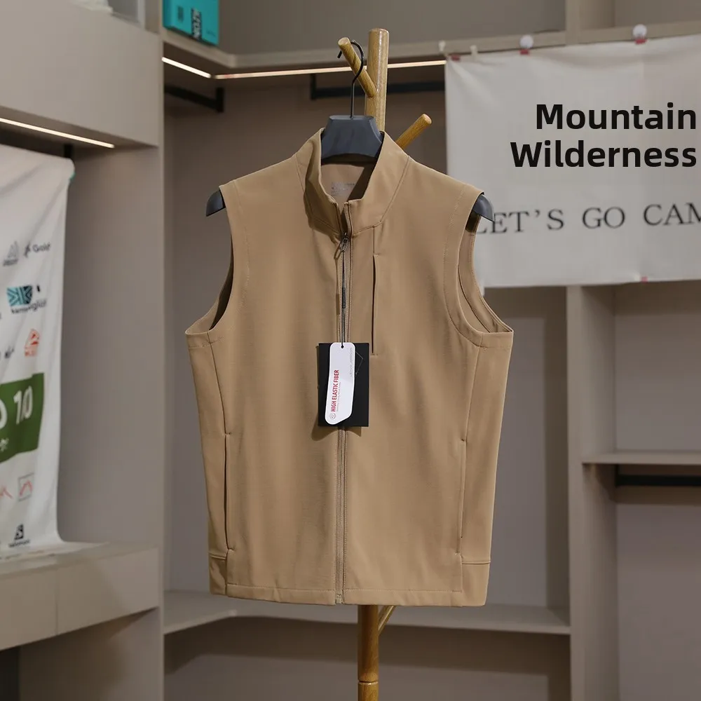 

Italy Luxury Texture Breathable Men's Outdoor Casual Sports Vest Lightweight Polyester Nylon Composite Fiber Summer Vest
