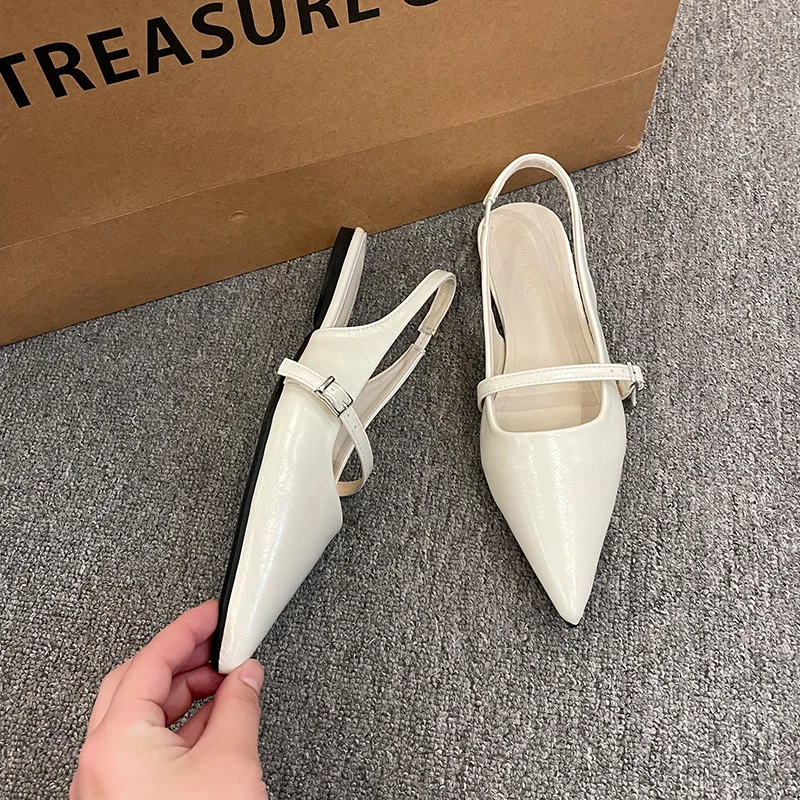 New Spring Women's French-Style Closed-Toe Sandals Luxurious Slip-On Designer Shoes Fashionable and Elegant Party Flat Sandals