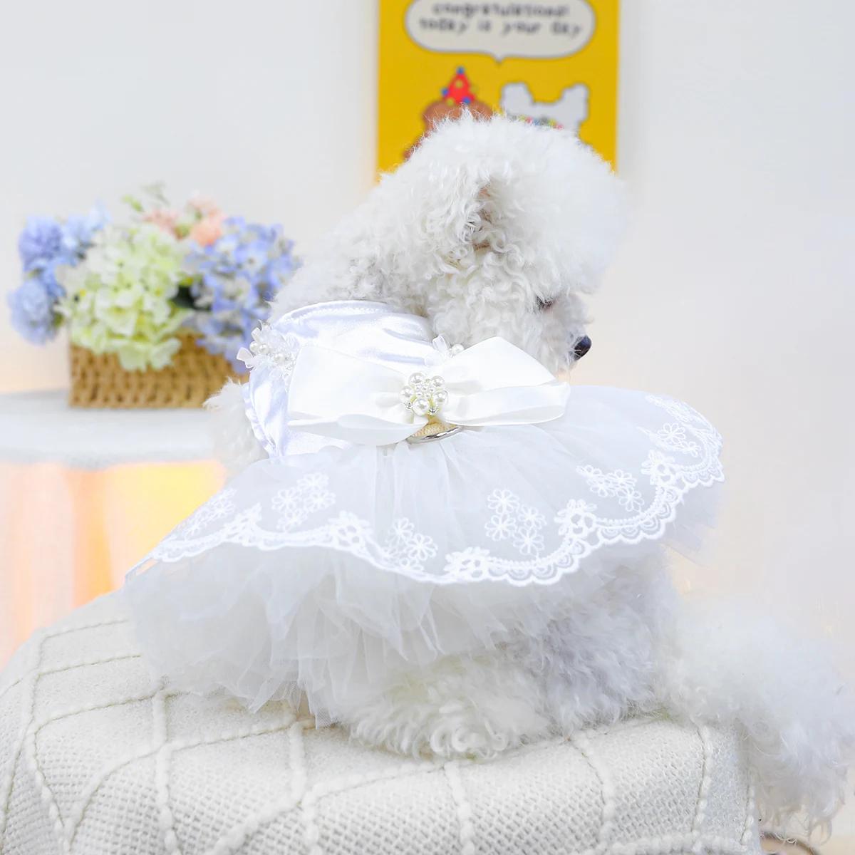 1PC Pet Clothing Spring and Autumn Thin White Pearl Dress Wedding Princess Dress Suitable for Small and Medium sized Dogs