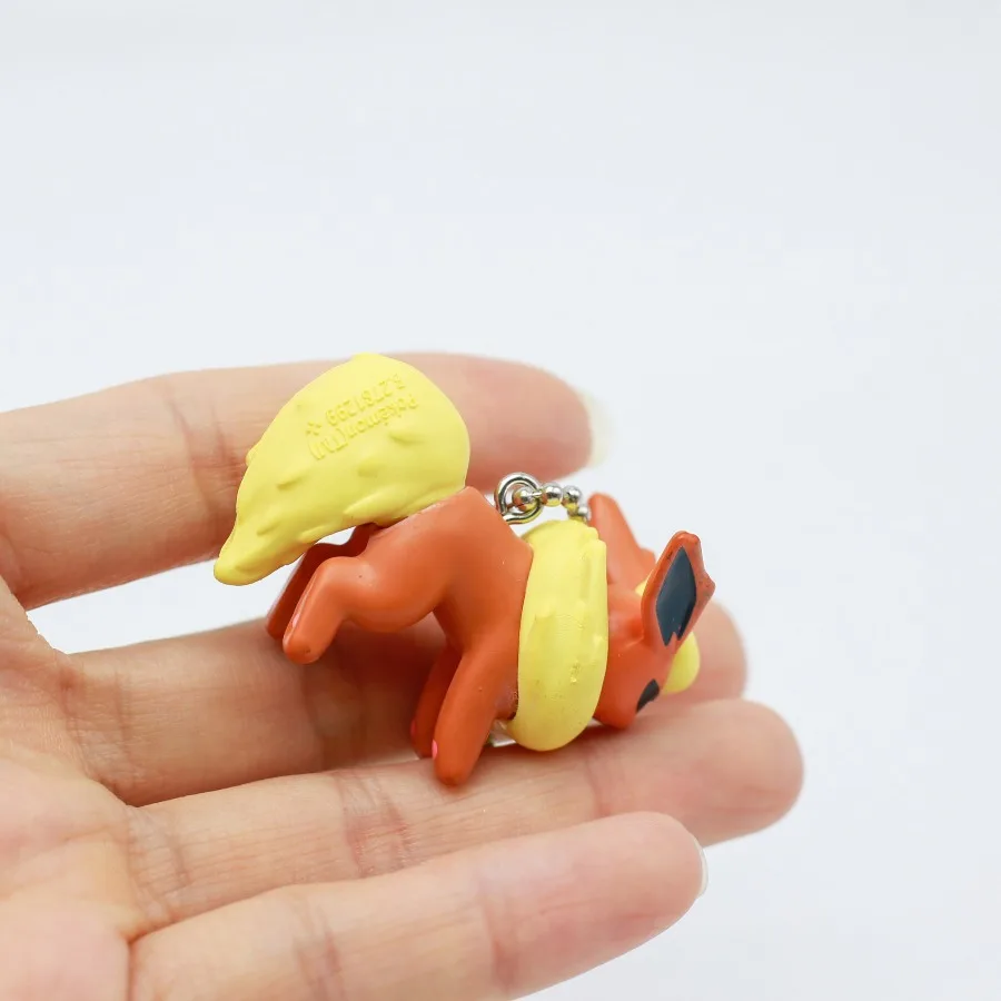 새로운 오리지널 포켓몬 실비언 플레어언 졸테온 바포리온 이브이 블라인드 박스 비즈 체인 펜던트 애니메이션 상품 생일 선물 트렌디 장난감