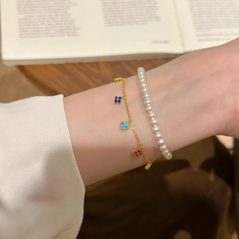 Xiaohongshu شعبية أربع أوراق زهرة اللون سوار المتخصصة تنوعا الصيف رائعة مجوهرات خفيفة فاخرة المجوهرات الراقية #2