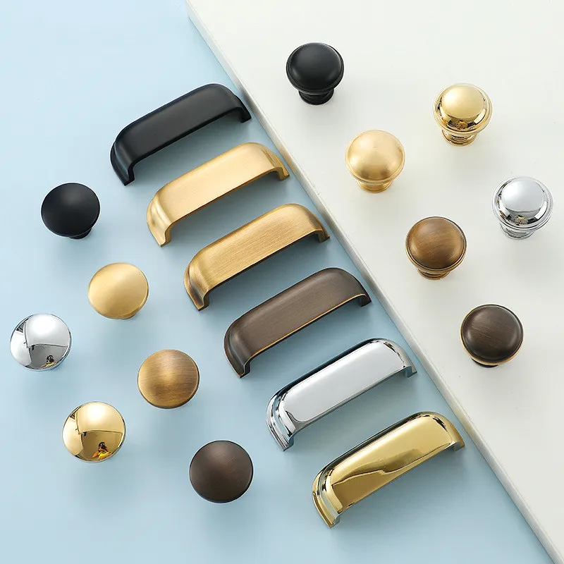European Solid Brass Handles for Furniture Luxury Knobs and Handles for Drawers Hardware Fitting Kitchen Cabinet Handles