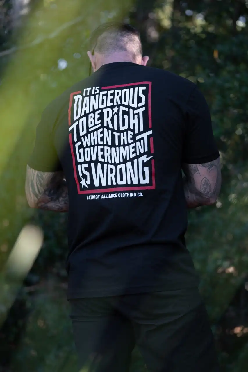 T-shirt When Truth Is Treason – T-shirt tactique Patriot Alliance, style unisexe de luxe haut de gamme pour hommes et femmes