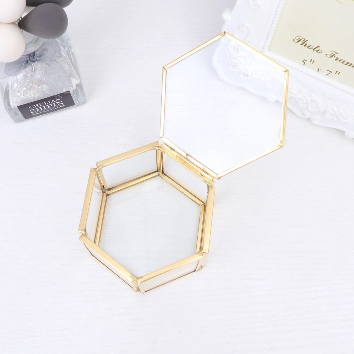 

Mini Jewelry Box Elegant Storage Case for Rings Earrings Valentine Gift Wedding Party Organizer Hexagonal Box Mini Jewel