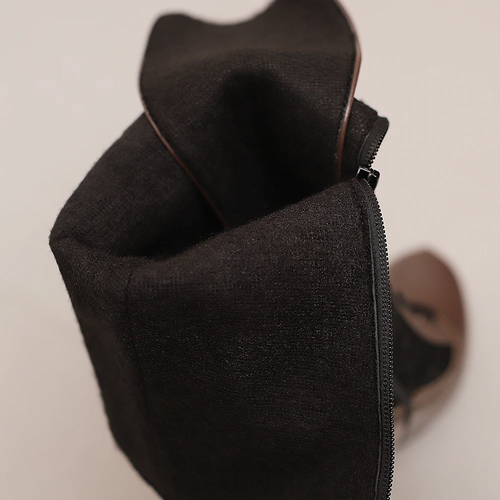 أحذية شتوية جديدة لعام 2025 باللون الأبيض والأسود للنساء أحذية عالية للركبة أحذية مثيرة بكعب عالي أحذية للسيدات مقاس كبير 11 43 48 50 #5