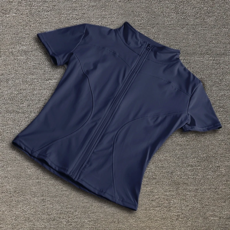 Women sport wear Slim Fit Polyester Quick-drying Full Zip Outdoor Fitness Running Tights Short Sleeves Women's Yoga Wear image 5