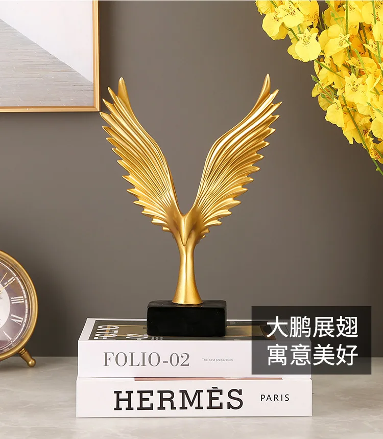 Imagem -06 - Troféu Dourado Angel Wings Escultura Estatuetas Águia Asas Enfeites de Natal Decoração Salão Maison Luxo Decoração de Ano Novo