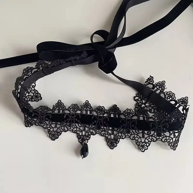 القوطية الأحمر الأسود مقوس دانتيل المختنق قلادة المرأة طوق قلادة قلادة عتيقة سلسلة قصيرة قلادة هالوين مجوهرات الأزياء