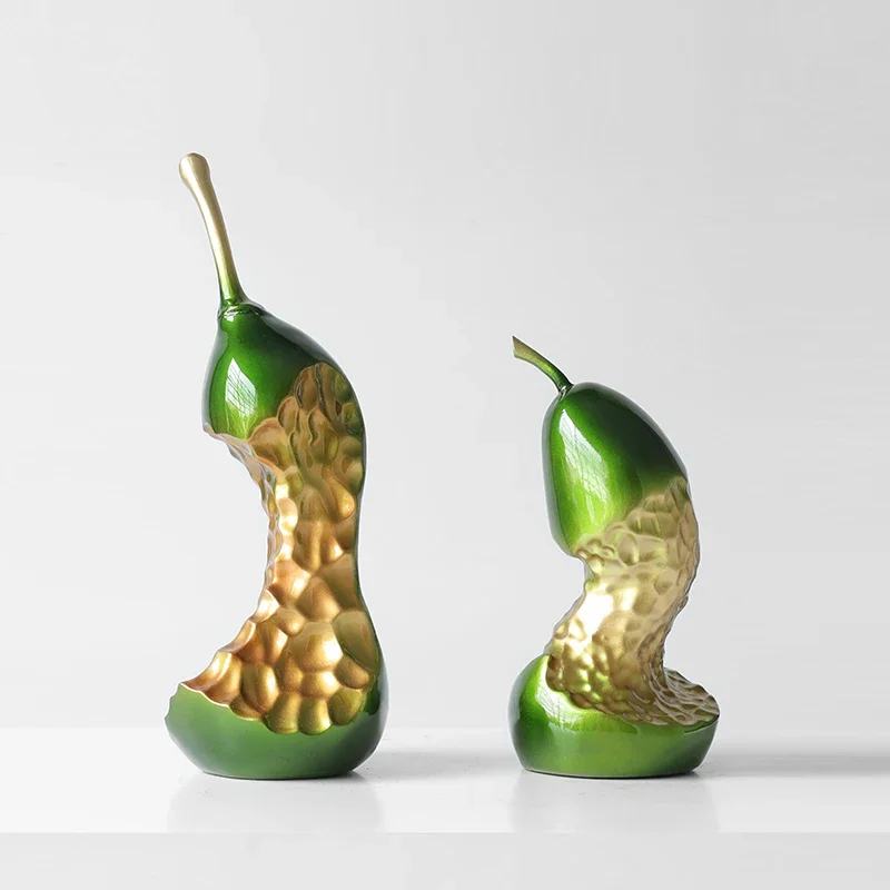 

High-grade Resin Pear Decoration Fruit Sculpture Crafts Abstract Art Room Bookcase Pear Decoration Interior Decor Exquisite Gift