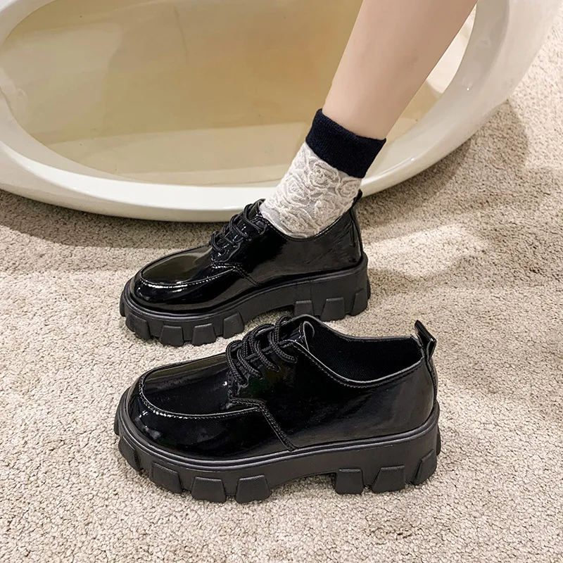 2025 Female Shoes Women Fashion Mary Janes Round Toe Flats Loafers Oxfords Platform Casual Metal Chain Buckle Ladies Heels Black image 4