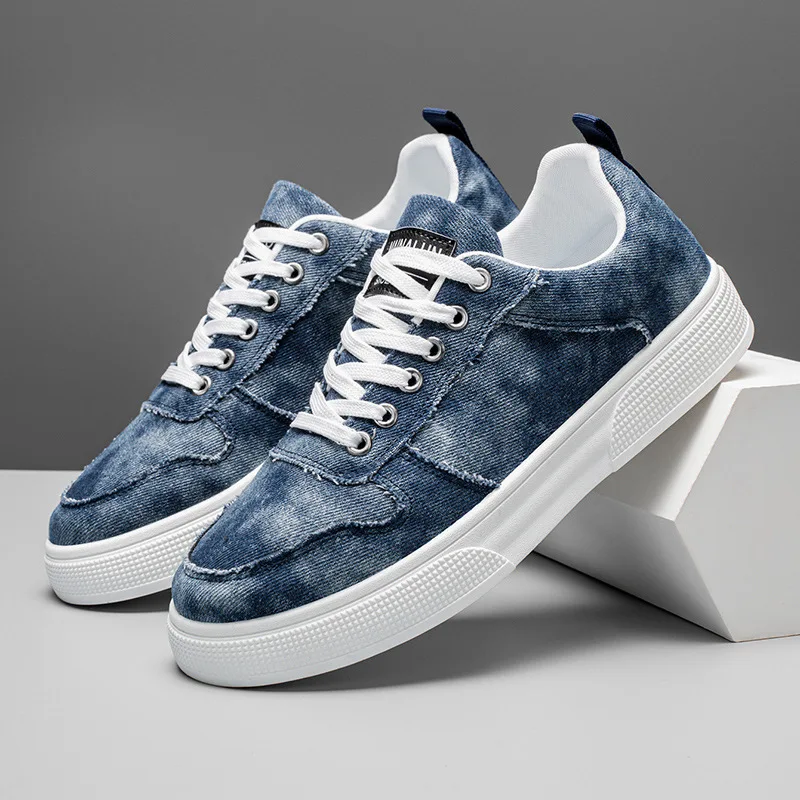 Men Shoes canvas Casual Sneakers 2025 New fashion Low cut Comfortable Versatile Casual Sports Breathable SkateBoard Canvas Shoe