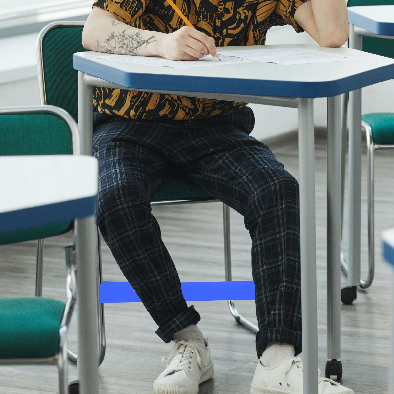 10Pcs Colorful Chair Elastic Bands Fidgety Feet Classroom Chair Straps Leg Relaxing Bands Multi-Use Colorful Tools