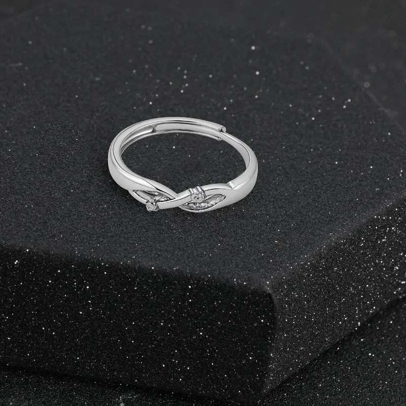 Nowe pierścionki dla par Mobius, męski i damski, niszowy design, ekskluzywne pierścionki dla par, prosty temperament, pierścionek otwarty.