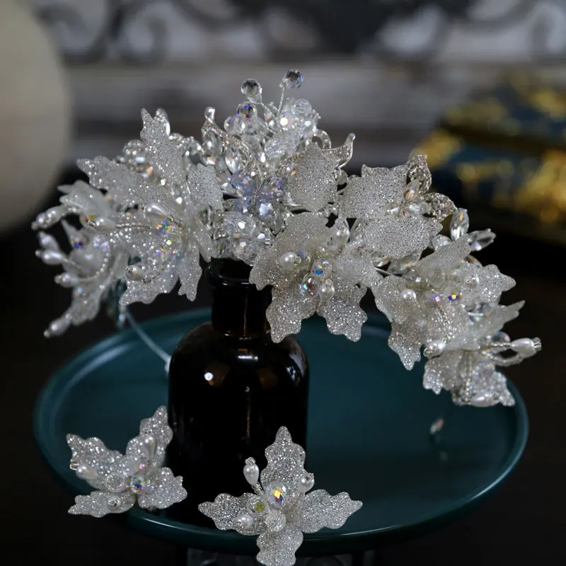 คริสตัลมงกุฎ Tiaras สําหรับงานแต่งงานเครื่องประดับผม Headdress เจ้าหญิงมงกุฎเจ้าสาวพร้อมชุดต่างหูวันเกิด Party Prom Headpiece