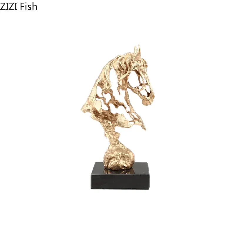 

Abstract Animal Ornaments Metal Hollowed Out Horse Head Sculpture Marble Pedestal Statue Model Home Decoration Crafts Figurines