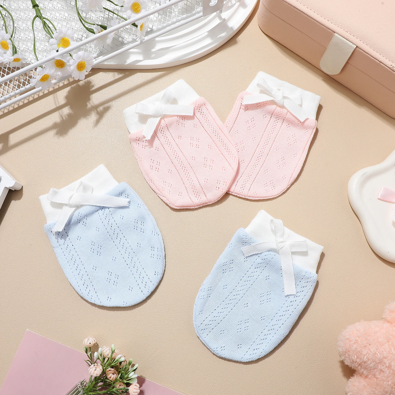 

No Scratch Mittens Newborn Baby Girl Gloves Prevent Scratches Comfortable Wear Versatile Design