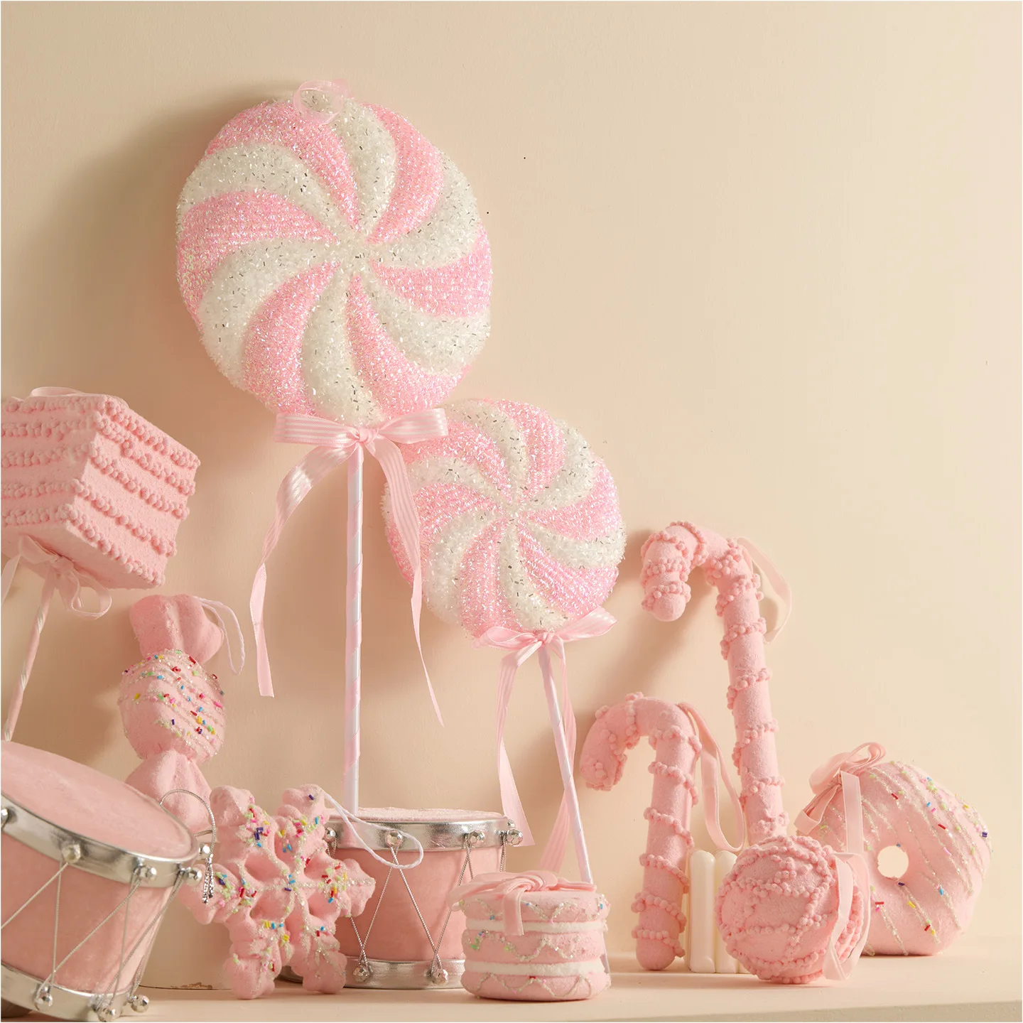 

New Ins Pink Lollipop Walking Stick Snowflake Pendant Christmas Decorations Christmas Tree Dress Up Hanging Ornaments New Year