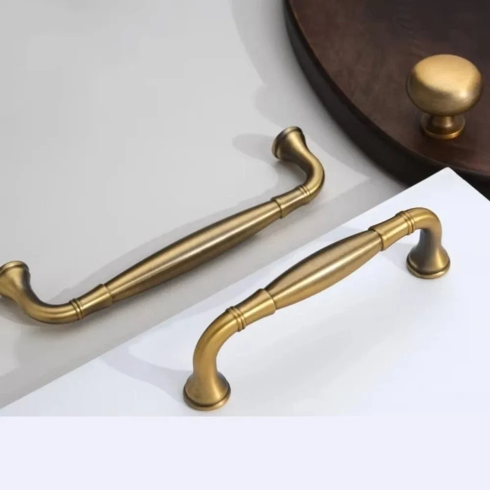 Antique Bronze Cabinet Door Handles Zinc Alloy Single-Hole Installation Drawer Furniture Knobs Wardrobe Door Handles
