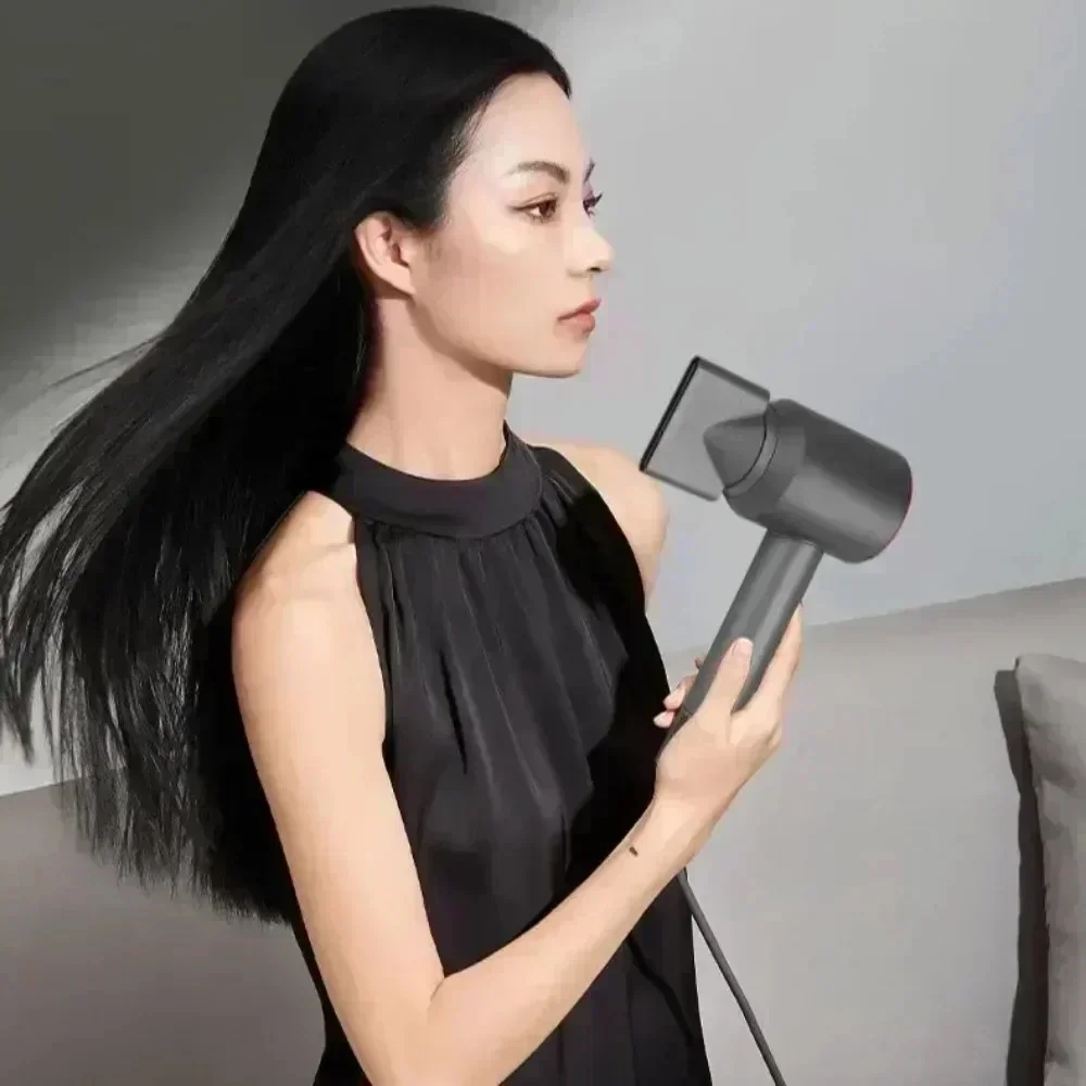 

Negative ion hair dryer with high speed and no blades High power silent and quick drying Portable, suitable for home and travel
