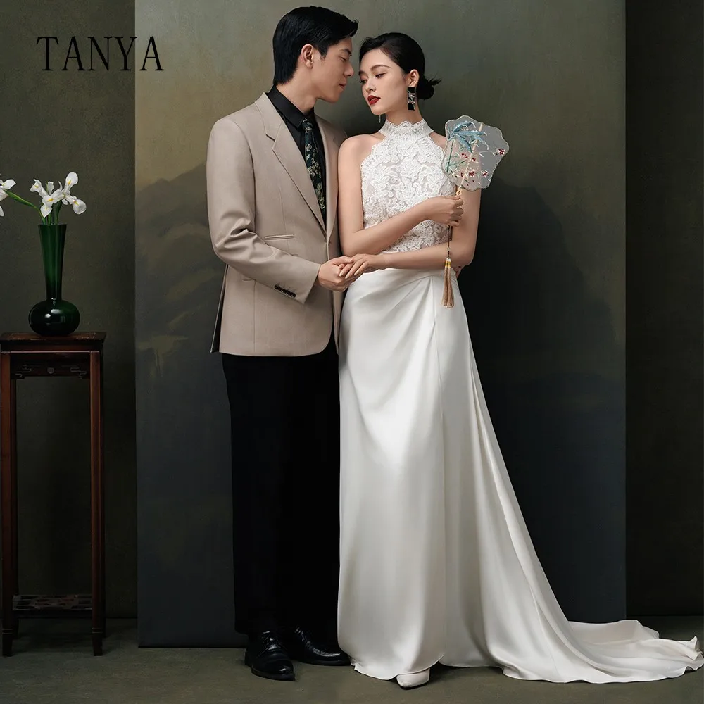 Gaun pernikahan Satin elegan dengan renda untuk wanita leher O tanpa lengan gaun pengantin klasik model A Line khusus TSWD203