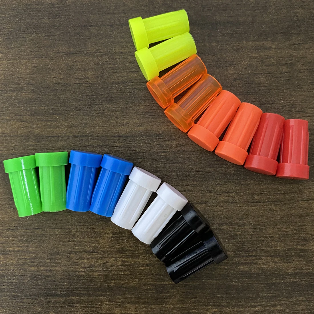 50Pcs High Quality Flat Tail Internal Arrow Nocks Fit ID7.6mm OD8.8mm Carbon Arrow Shaft Crossbow Archery Bolts Components