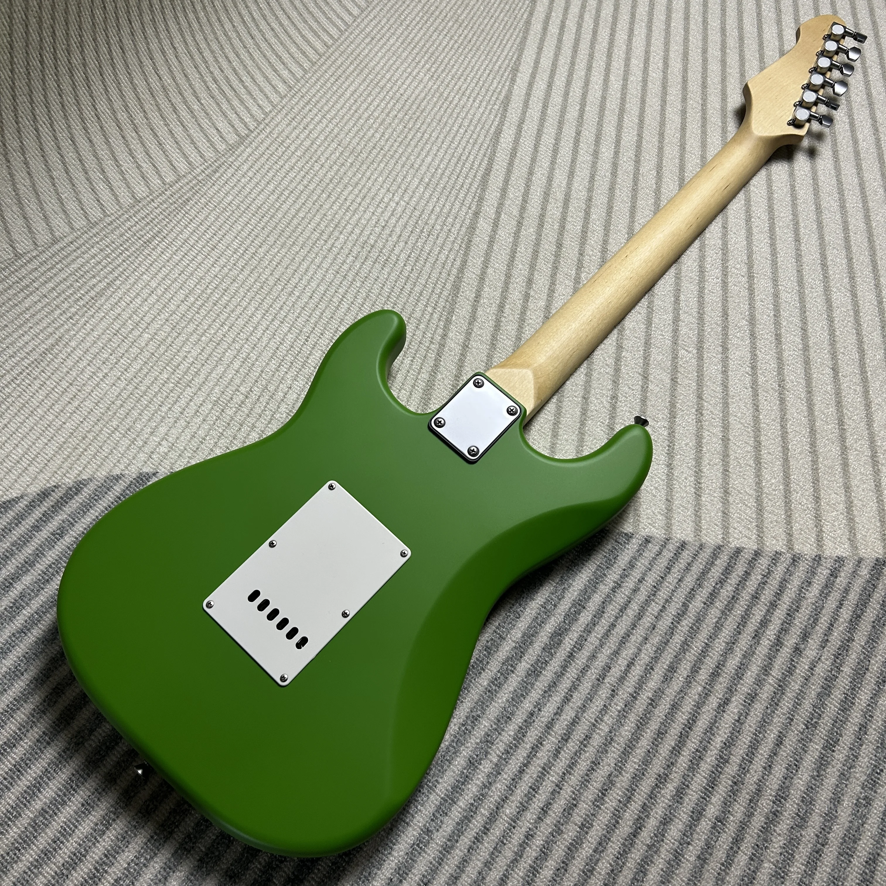 Gleeson GST Green Electric Guitars Matte Finish Mahogany Body Maple Fretboard view 2