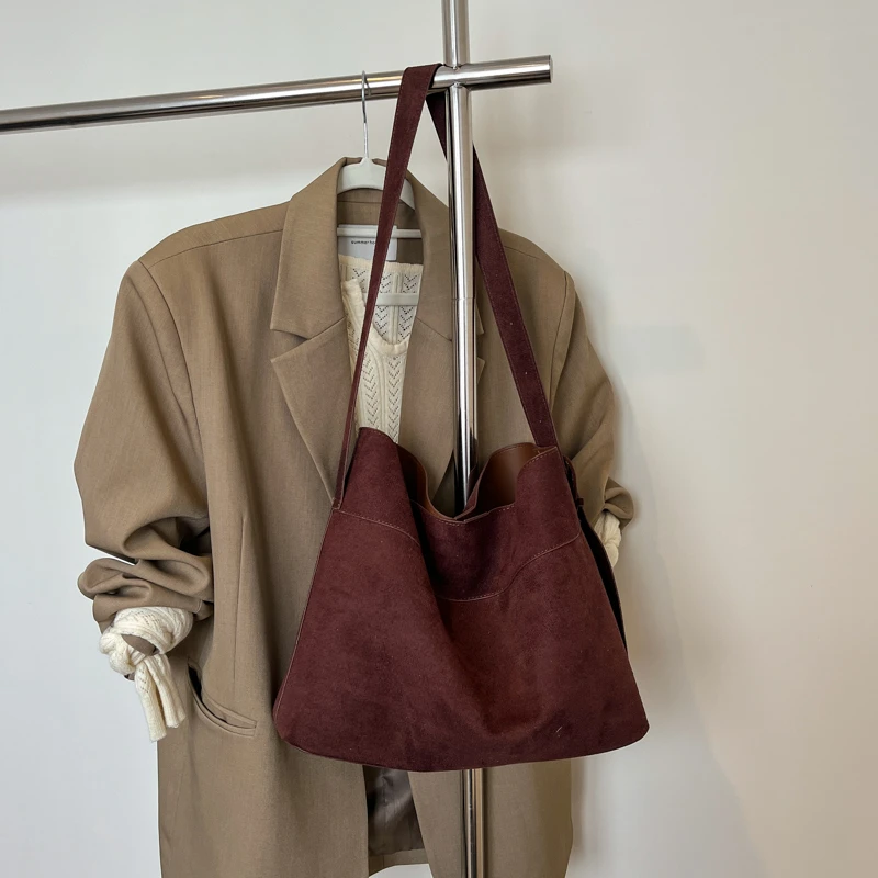 

Durable Genuine Leather Women's Messenger Bag Crossbody Bag Shoulder Bag Classic Elegant Handbags Luxury Brand