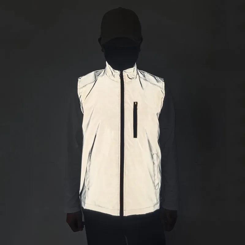 Nachtleuchtende Kleidung für Herren, leichte Weste mit Stehkragen, Frühling und Sommer, lässig, für Sport, Outdoor, Laufen, Radfahren, ärmellose Jacke – Detail 3
