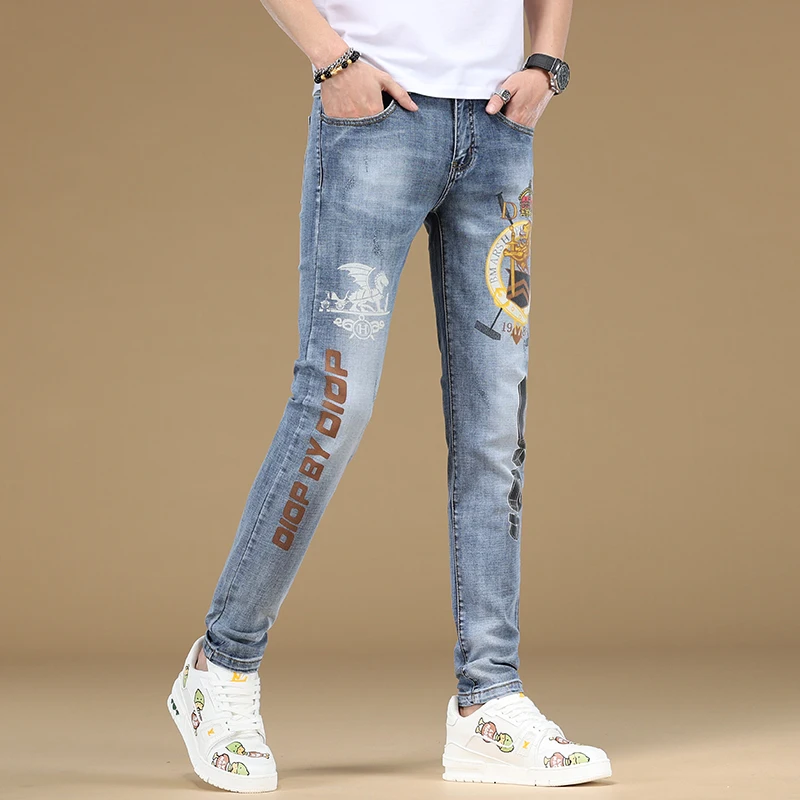 Affordable luxury fashion skinny jeans for men 2024 new high-end fashionable printed casual stretch denim slim-fit trousers