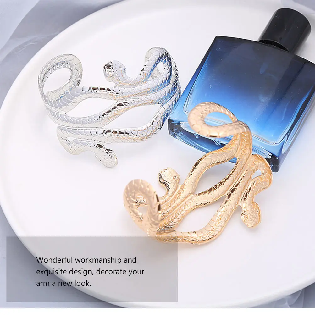 1 Stuks Metalen Armlet Punk Stijl Serpentine Ontwerp Mode Arm Sieraden Overdrijvende Metalen Armband Decoratie Vrouw Armlet