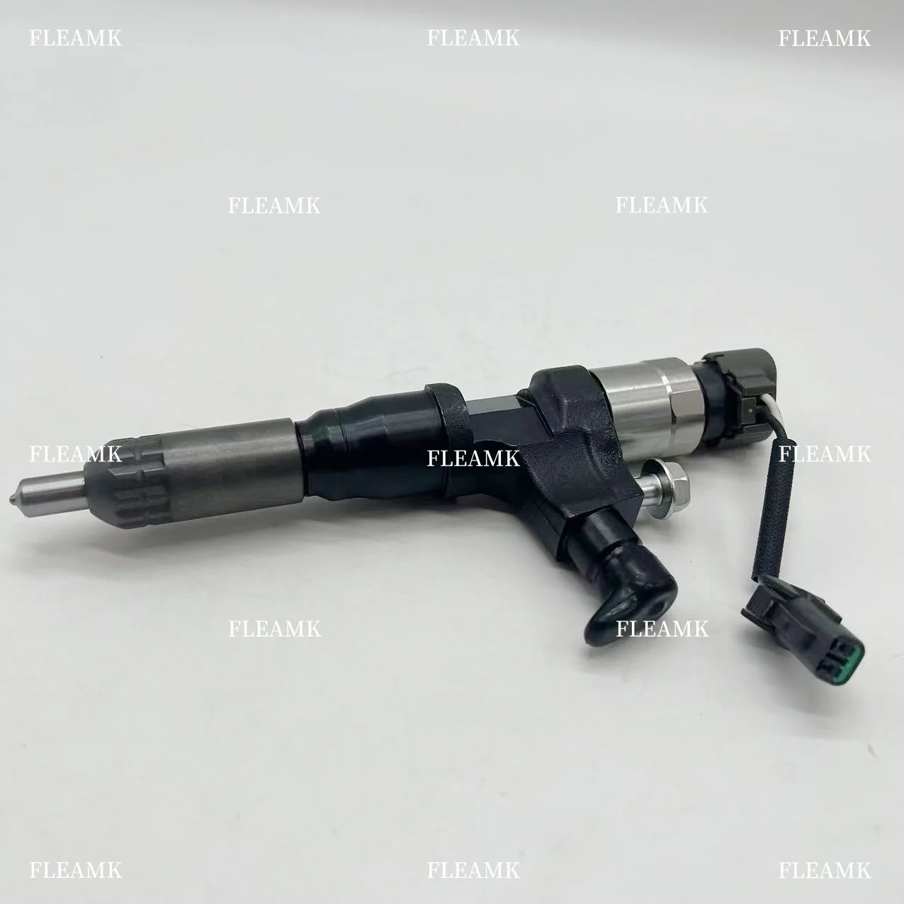 Diesel Common Rail Injector 095000-6350 095000-6351 095000-6352 095000-6353 23910-1440 23670-E0050 for HINO J05E/J06 5.2d