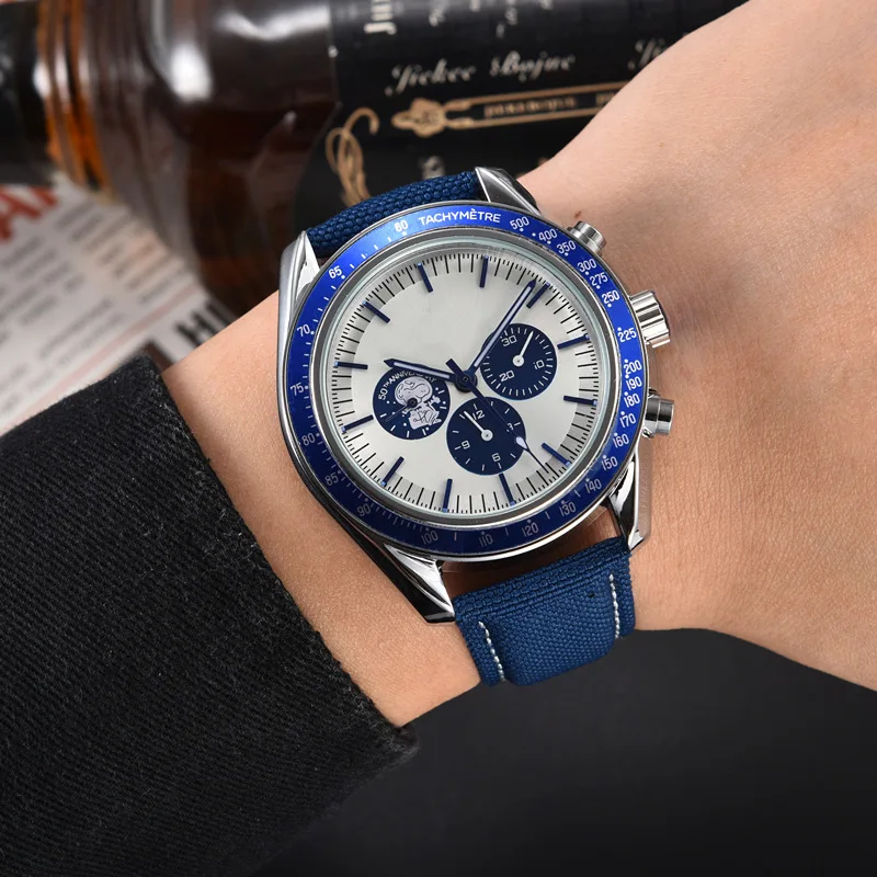 

Мужские роскошные автоматические часы 2026, хронограф с белым циферблатом и синими стрелками, светящаяся 6 стрелок, безель тахиметра, нейлоновый ремешок ​
