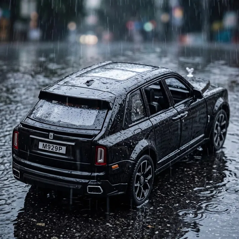 1:20 Rolls Royce Cullinan Ultra Luxury Full Size SUV Alloy Diecast Model Car Home Trendy & Desktop Display Ornament Hobby Gifts