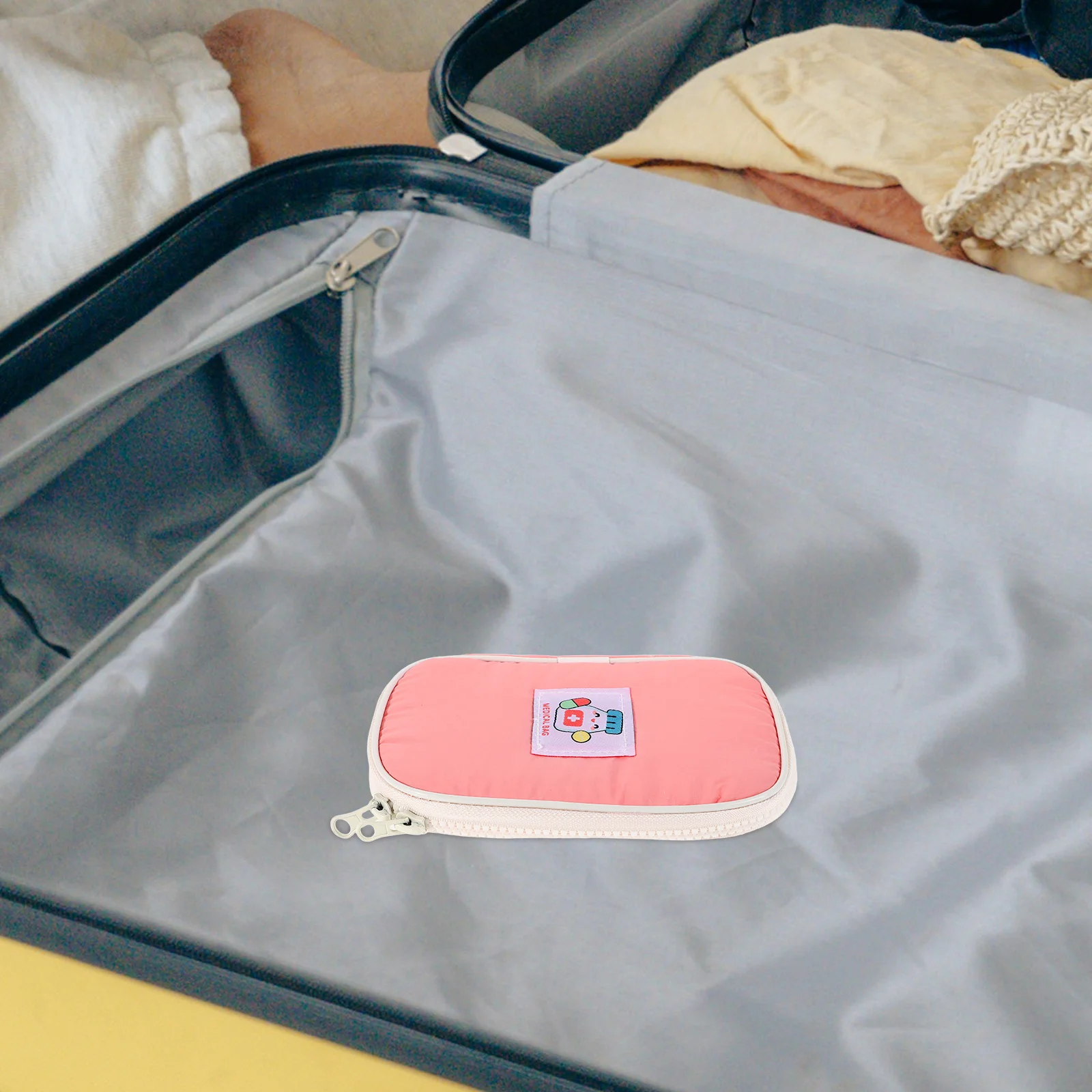 

Portable Nylon Medicine Bag Cartoon Pattern Small Travel Medical Organizer Emergency Storage Pouch for Outdoor Household