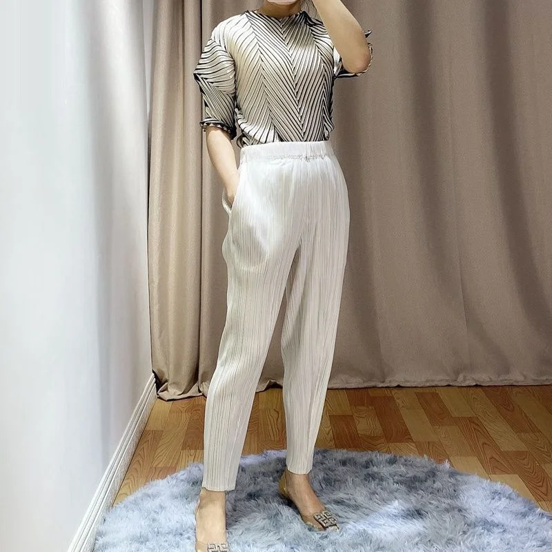 Women's Casual Trousers Folded Hem 9-Piece Pure Color Versatile Slimming Polyester Fiber Low Waist Small Foot Three 016