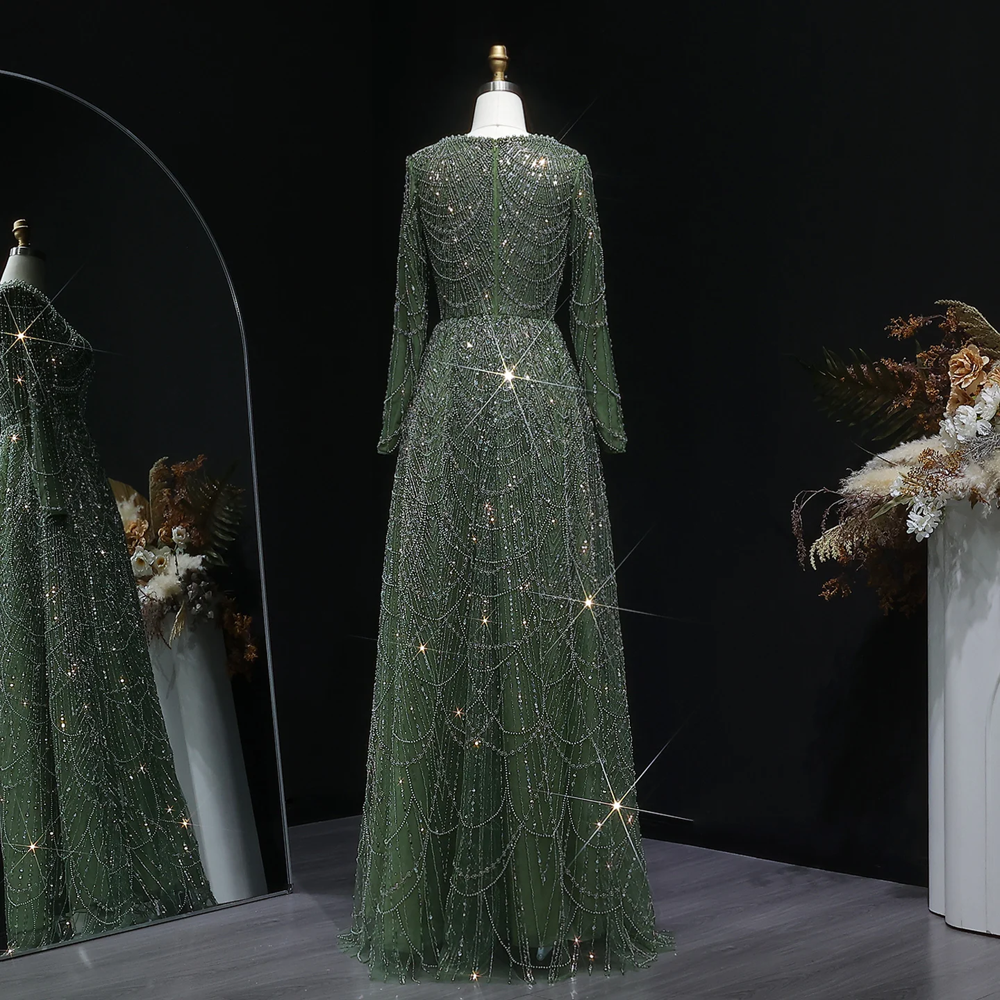 Sharon Said Luxuriöses Dubai-Abendkleid mit grünen Perlen und langen Ärmeln, Saudi-Arabisches Damen-Hochzeitskleid, formelle Partykleider SS625, maßgeschneidert – Detail 13