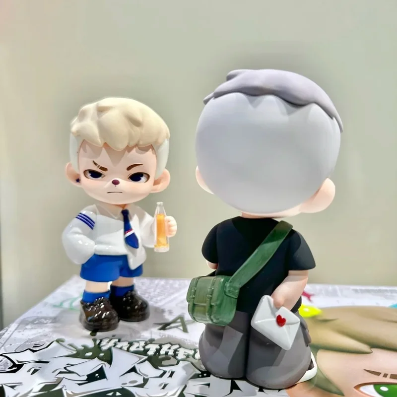 حقيقية Rayan V2 سلسلة وقت الشباب صندوق أعمى نموذج زخرفة لعبة عصرية جمع الديكور سر لطيف عطلة هدية الهالوين