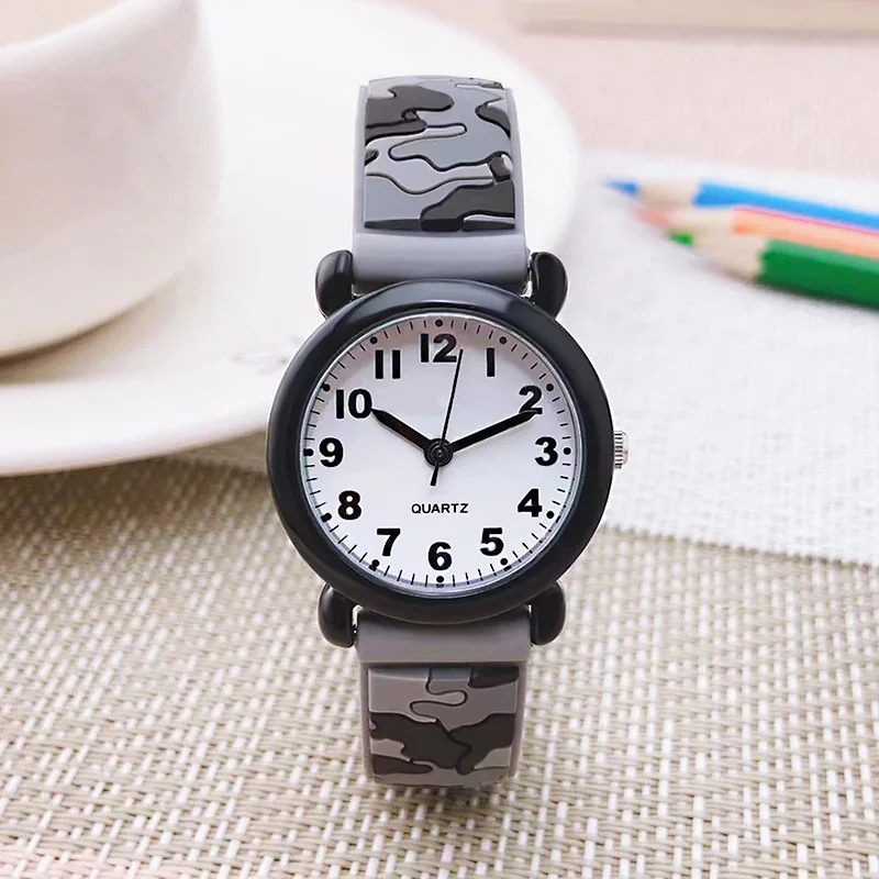 Cartoon Small Boy Camouflage Outdoor Sports Watch Children's Student Quartz Watch