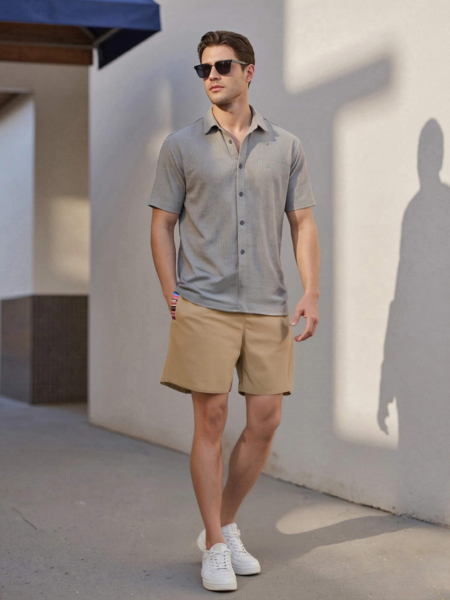 メンズ軽量巾着ショーツ ポケット付き 通気性 カジュアル ソリッドカラー 弾性ウエストバンド ジョガー ジム ビーチ用