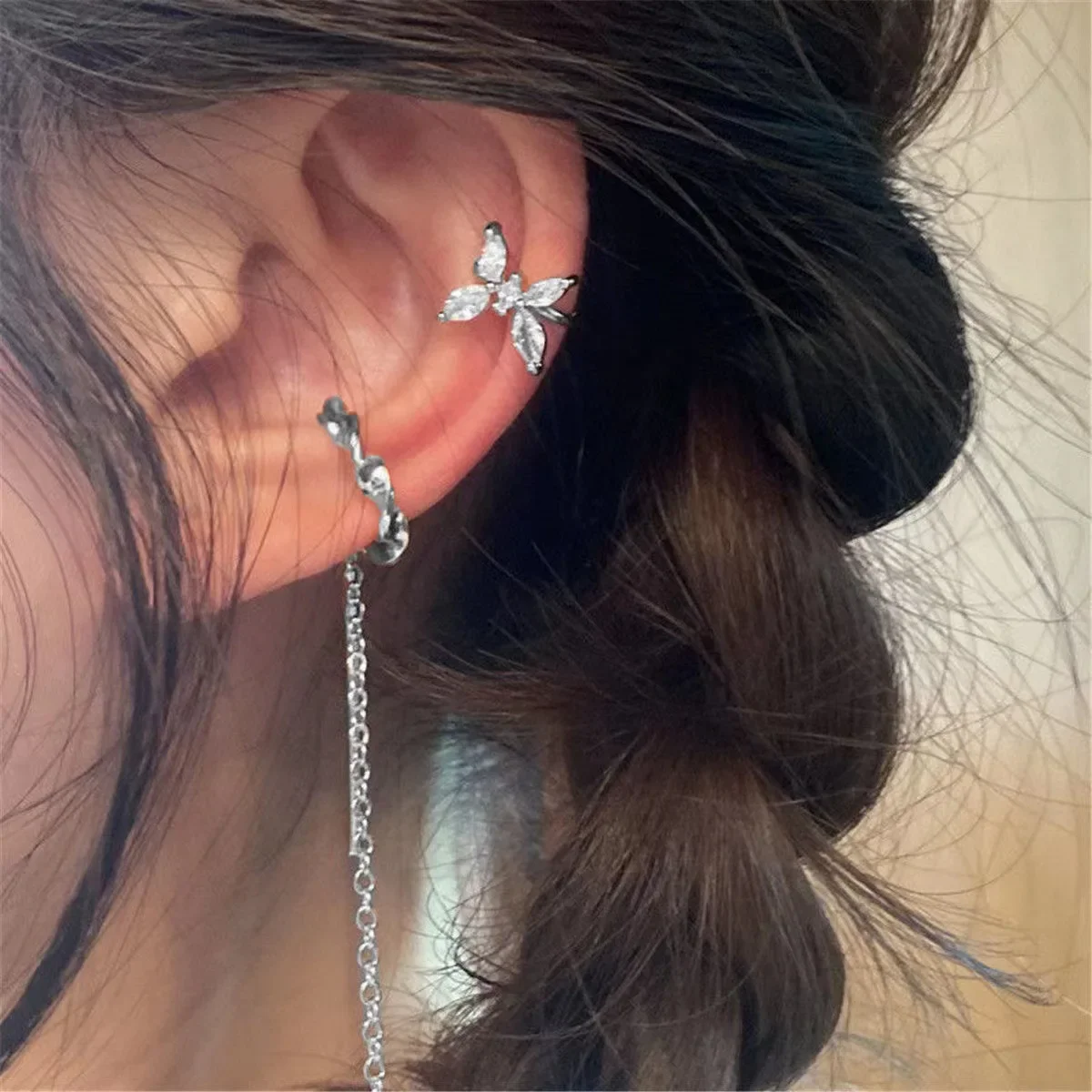 XINYI Y2K Fairy Butterfly Tassel Ear Clips Angel Ear Bone Clip Earring Elf Female Hole Cuff Hanging Earring Fashion Jewelry