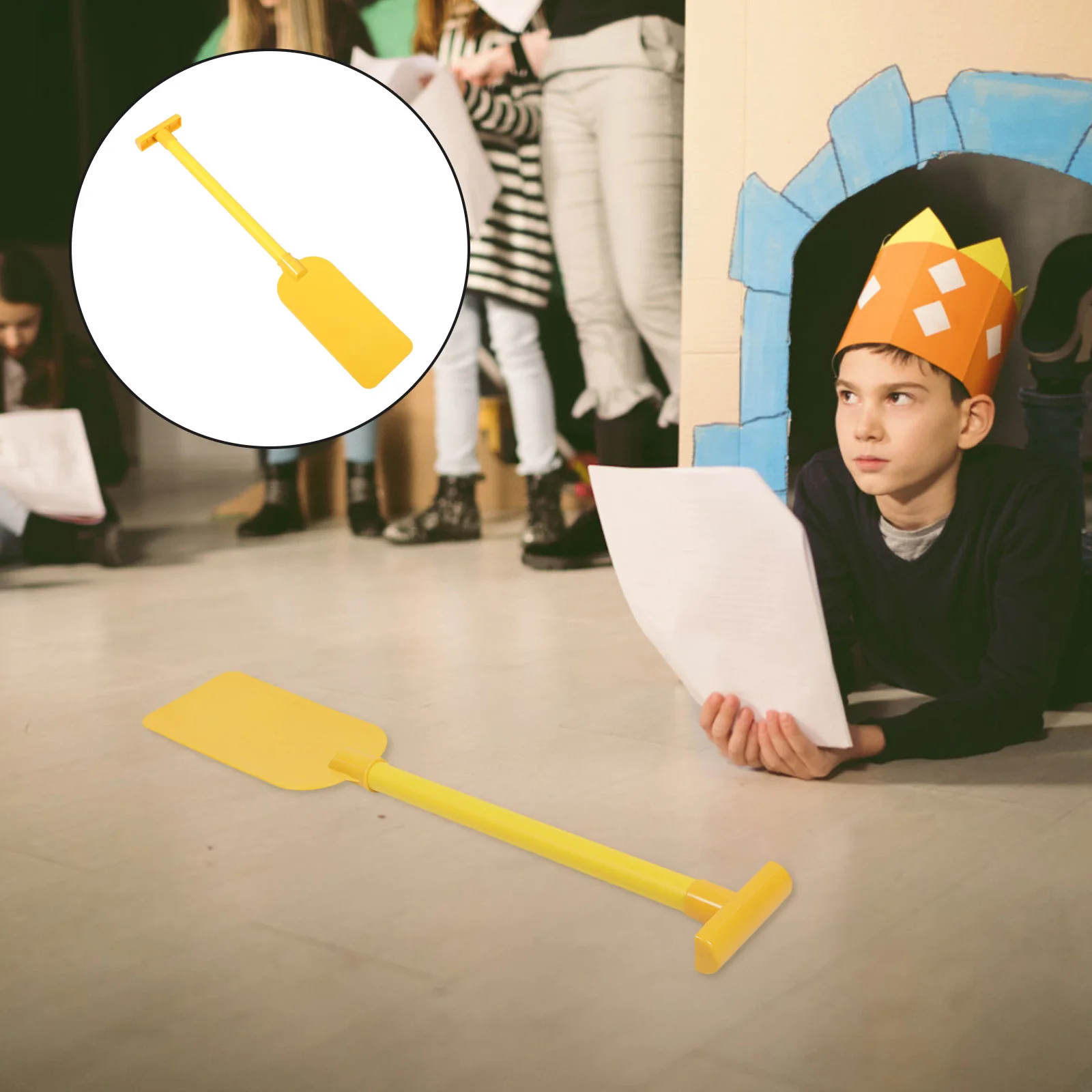 

Water Sports 's Handmade Rowing Paddle Bright Color Safe Smooth Surface Unique Design Performance Stage Photo Prop