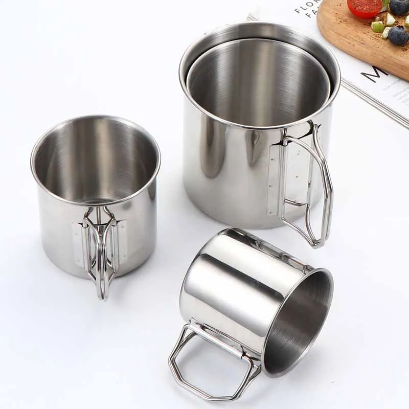 Taza de Camping de acero inoxidable, tazas portátiles de Montañismo con mango plegable, taza de agua para exteriores, 250/350/500/700ml