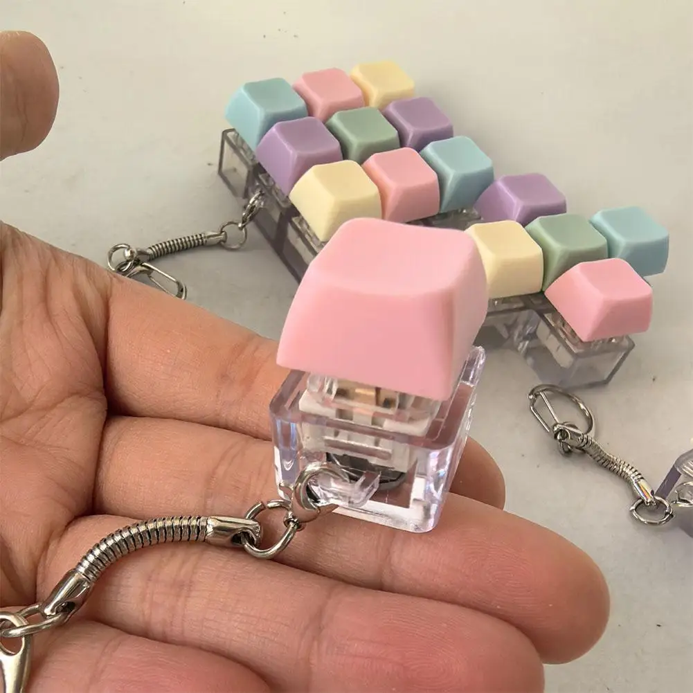 Mechanische Tastatur Achse Tester Taste Anhänger Lustige MIni Tastatur Schlüsselbund Spielzeug Finger Tastatur Kappen Party Geschenke